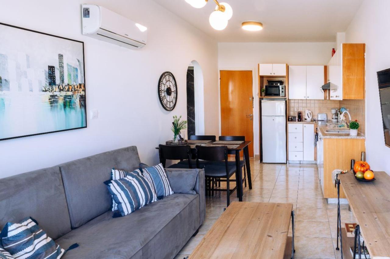 Phaedrus Living: Harmony Sea View Lägenhet Paphos Exteriör bild